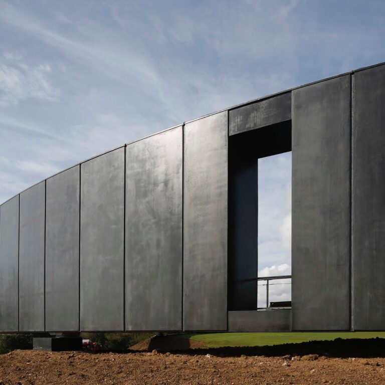 Instagram post from atelieremocio. This post is in position 5.