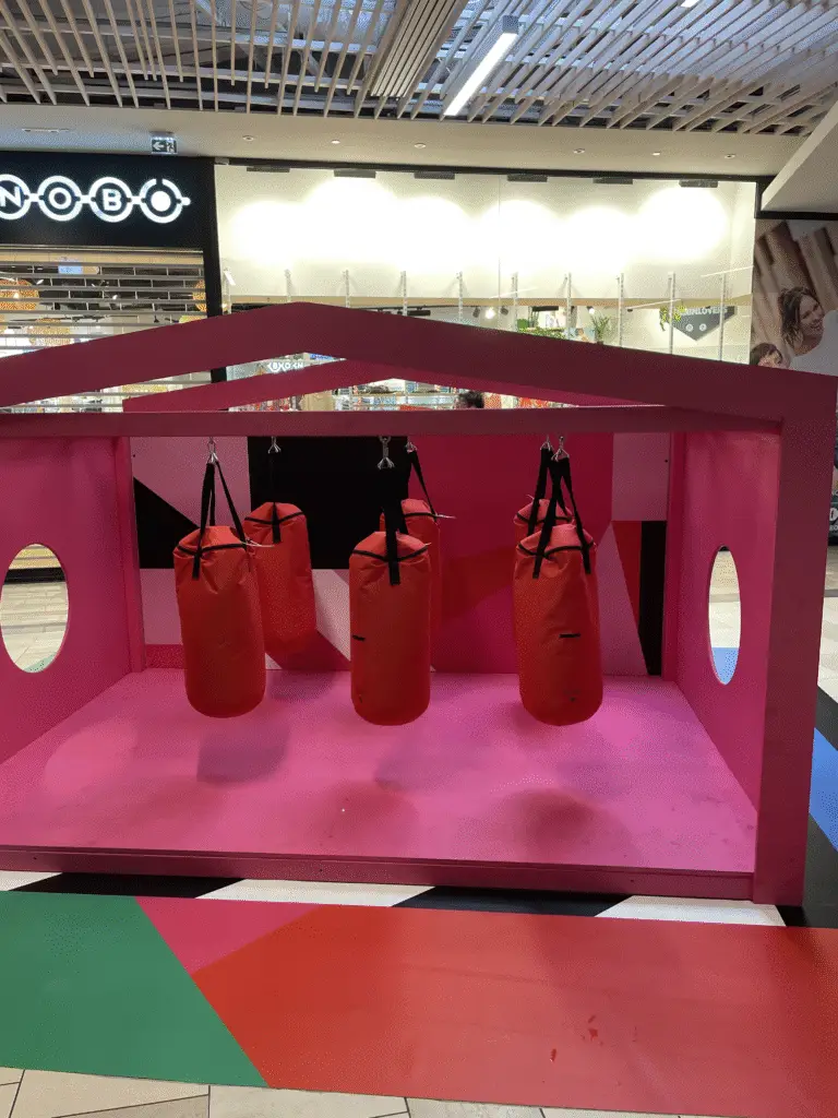 00A530A1-D3D1-4C12-BDD7-ED8FA5F3FB0A-L0-001