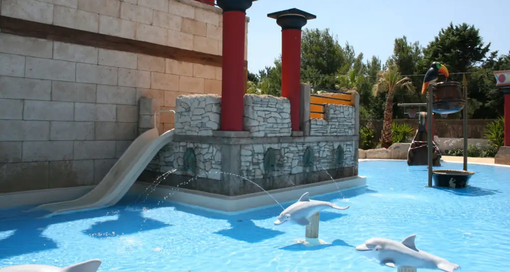 1920x1024-camping-mer-et-soleil-12