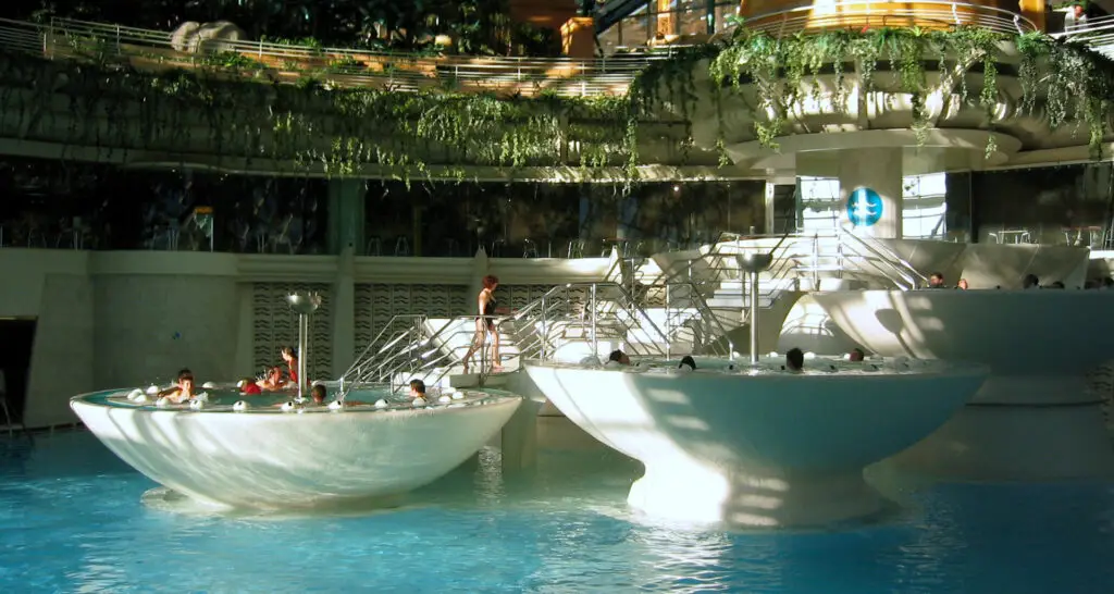 1920x1024-centre-thermaux-andorre-01