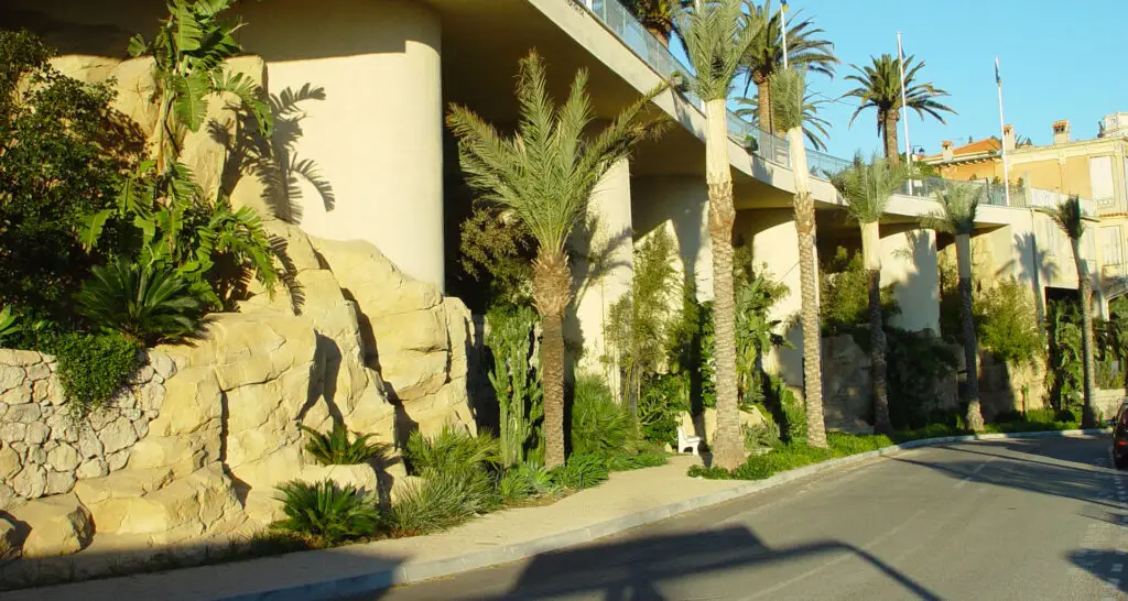 1920x1024-gare-de-saint-jean-cap-ferrat-03