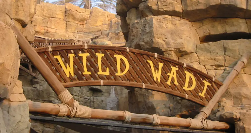 1920x1024-parc-indoor-table-des-pirates-maquette-01