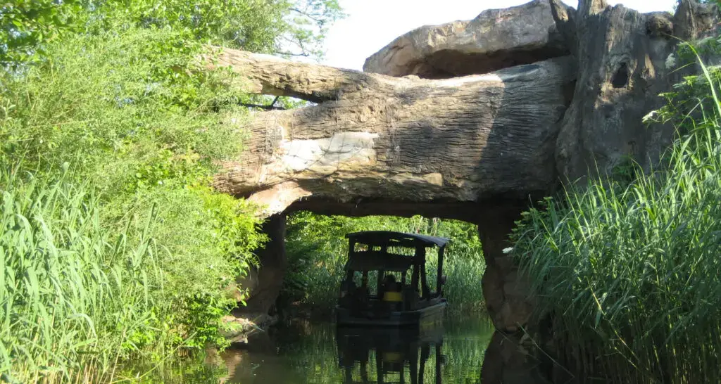 1920x1024-zone-des-elephants-10