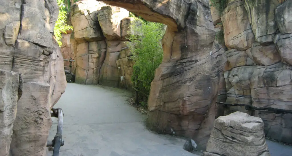 1920x1024-zone-des-elephants-12